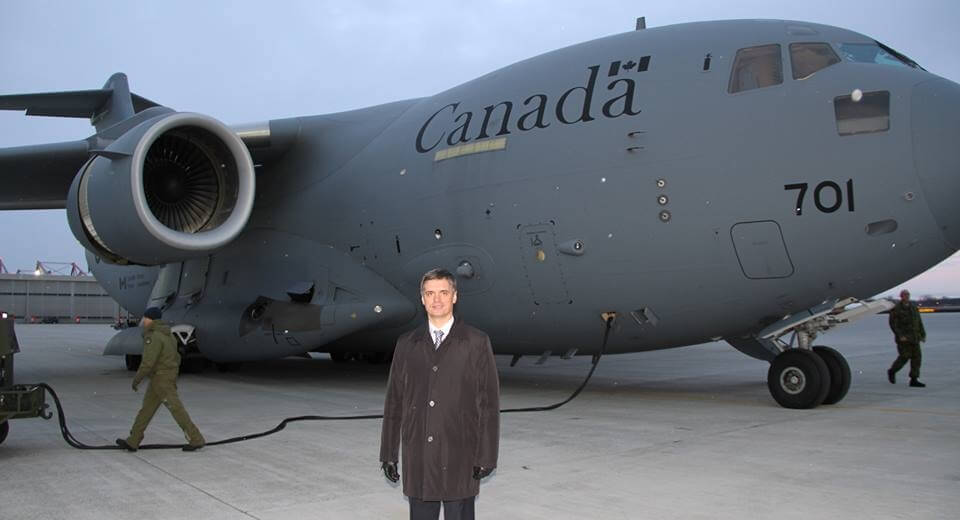 First cargo plane from Canada with military aid is on the way to Ukraine