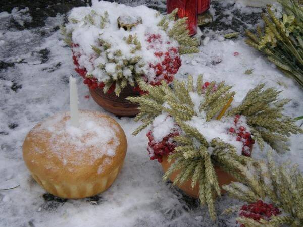 Ukraine commemorates Holodomor victims