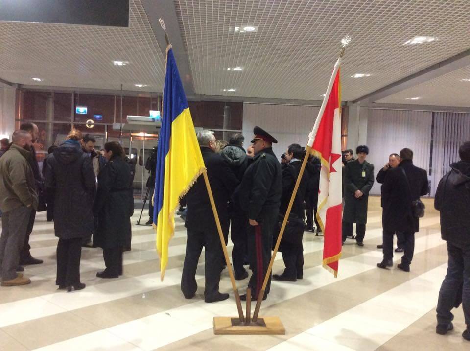 First Canadian cargo plane with military aid has landed in Boryspil