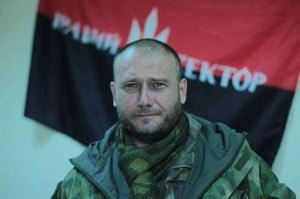 Украинцы молятся за здоровье Яроша: “Береги, Господи, будущего Президента!”