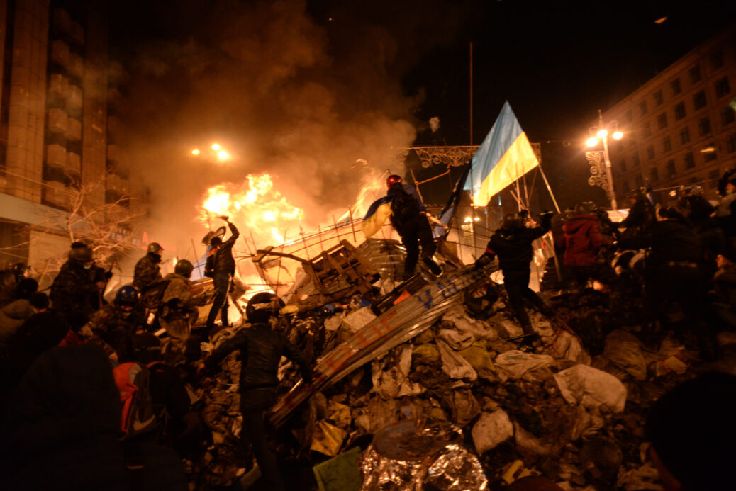 EMPR Video chronicle of Euromaidan massacre. Day 1: February 18, 2014