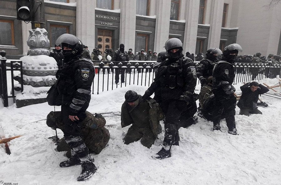 Protesters camp near Verkhovna Rada destroyed by security forces