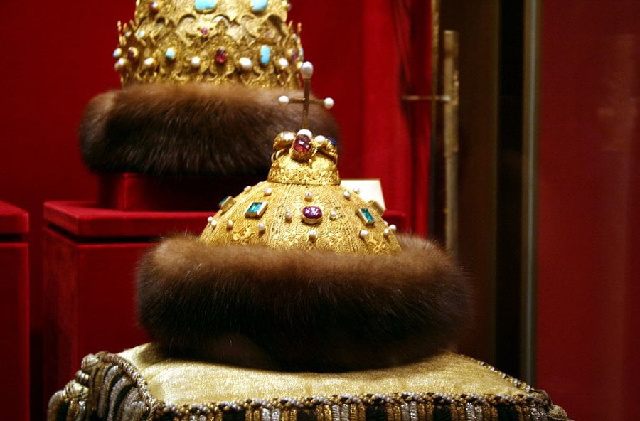 Anglo Saxon England and Kyivan Rus: The Old Ties