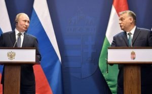 Hungary asks Russia to help in a language dispute with Ukraine