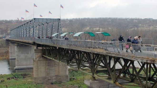 Russian proxies proceeded towards Ukrainian territory in Stanytsia Luhanska