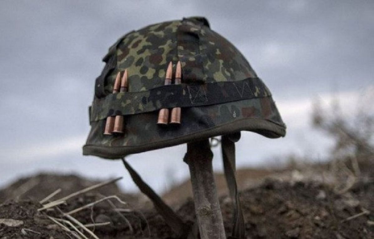Ukrainian soldiers at a Joint Forces Operation (JFO) defensive position during the June 12, 2020 Russia-Ukraine War Update.