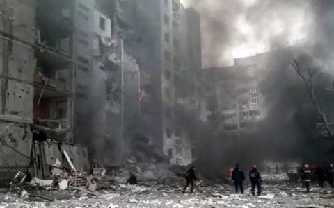 Explosive frontline scenes from March 24, 2022 Russia-Ukraine war: military action, damaged ports and conflict impacts on Ukrainian cities and troops.