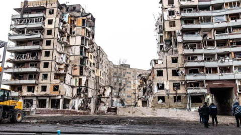 Graphic or photo of the Dnipro missile strike aftermath with identified Russian military personnel listed by the Ukrainian Security Service in relation to the attack.