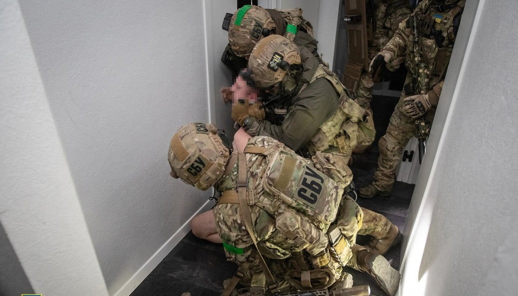 Have the Ukrainian authorities begun persecuting volunteers?