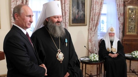 Clergy of the Ukrainian Orthodox Church of the Moscow Patriarchate (UOC-MP) influencing communities in Ukraine amid Russian war propaganda.