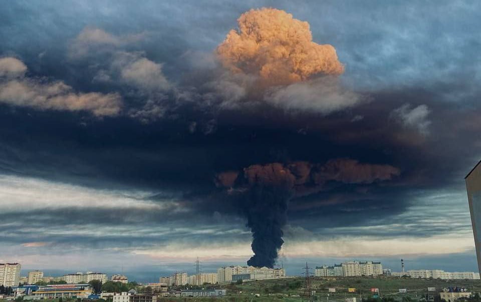 Burned down Sevastopol oil depot provided fuel for Russian ships that launched missiles over Ukraine