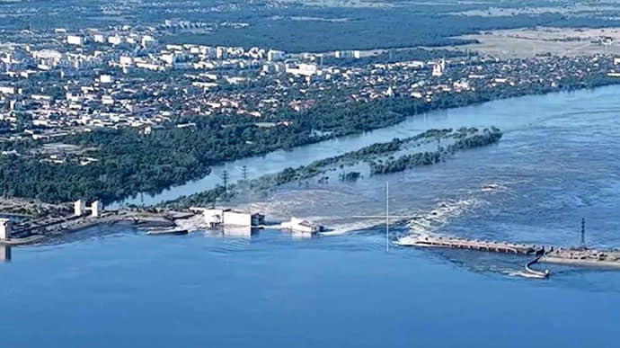 No military response to the Kakhovka HPP destruction is an explicit concern to Zaporizhzhia NPP blow-up