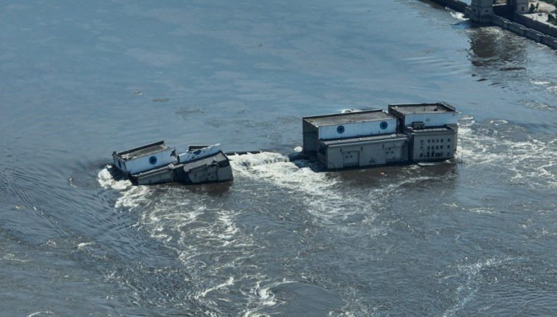 Greenpeace: Kakhovka Dam blow up has caused the flooding of 32 objects with chemicals, oil and gasoline
