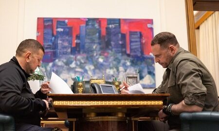 Ukraine Army Commander Valerii Zaluzhnyi in discussion with U.S. Defence Secretary Lloyd Austin amid war leadership and interference concerns