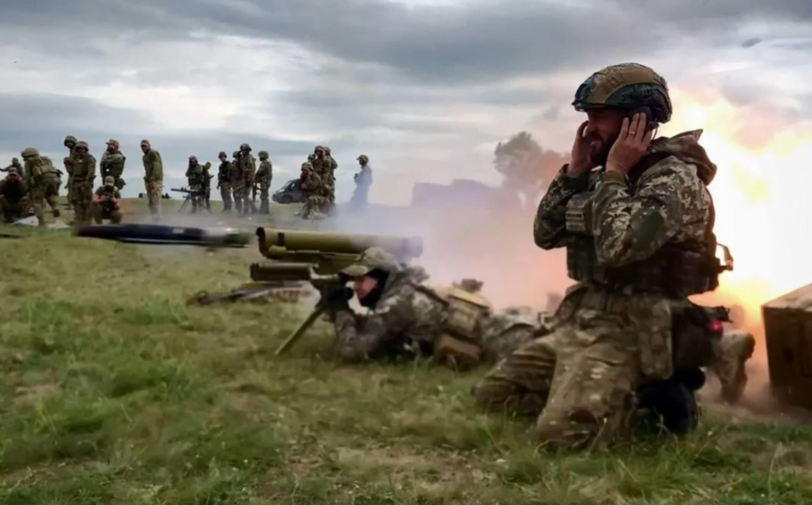 The strategy of containing Russia along the frontline is a way for the Ukrainian nation complete destruction
