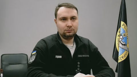 Ukrainian defenders in Hostomel, Moshchun and Irpin confronting Russian forces in fierce early 2022 battles that derailed Moscow’s rapid Kyiv capture plan.