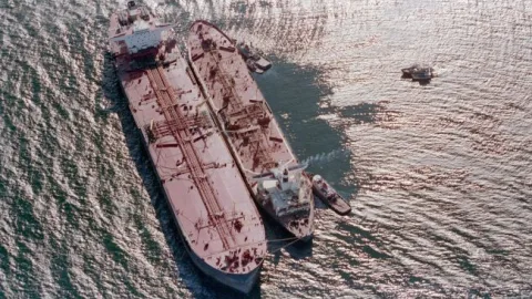 The illusion of sanctions: why Russian oil keeps flowing and what really works