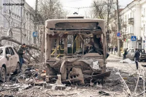Witness on Russian missile strike in Sumy: “I started pulling out those who were showing signs of life. But the front third of the bus was jammed with motionless bodies…”