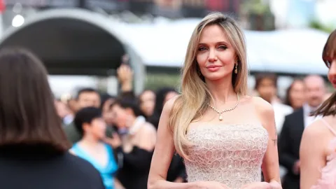 During her speech in Cannes, Angelina Jolie mentioned a Ukrainian writer