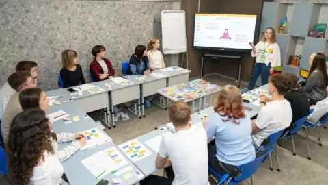 Interior of Zaporizhzhia’s new underground school built for 1,000 pupils with modern classrooms, safety systems and child-friendly facilities. :contentReference[oaicite:2]{index=2}