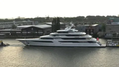 Seized Medvedchuk yacht Royal Romance moved for scheduled technical maintenance