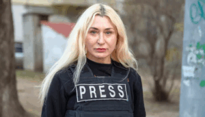 American Journalist Zarina Zabrisky Turns Film Donations Into Lifeline for Evacuated Kherson Residents