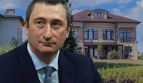 What links NABU suspect Chernyshov to luxury estates in Kozyn?
