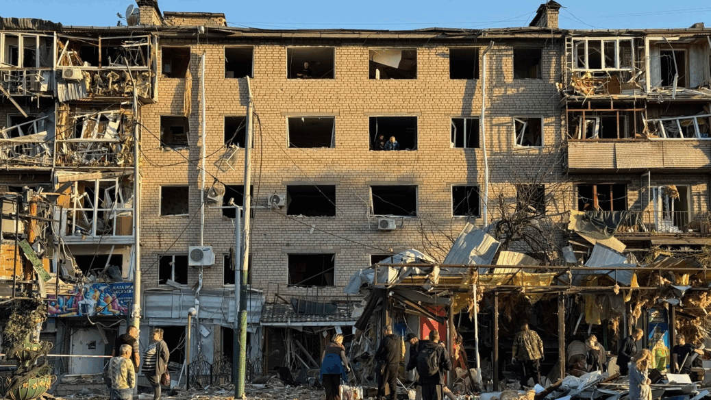 “People are screaming from the windows, suffocating — everything is on fire”: eyewitnesses on Russia’s massive missile and drone attack on Zaporizhzhia