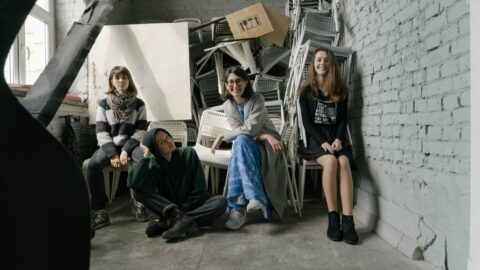 Feminist poetry at “Sens” — readings from the anthology The Second Wreath