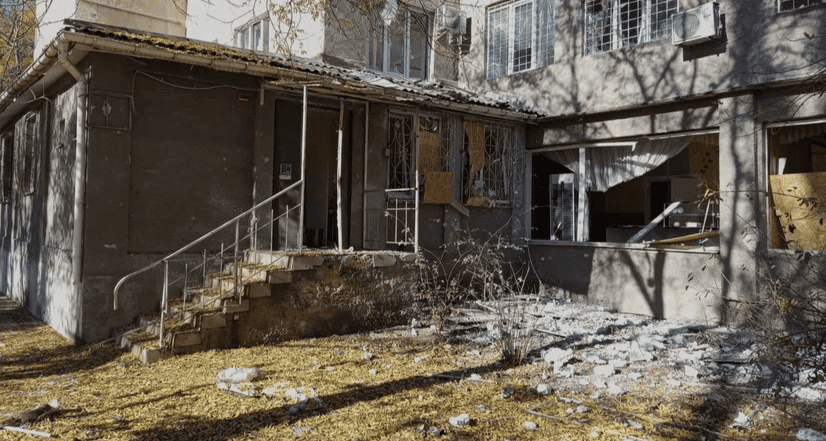 Russian Forces Shell Children’s Hospital in Kherson, Injuring Children and Medical Staff