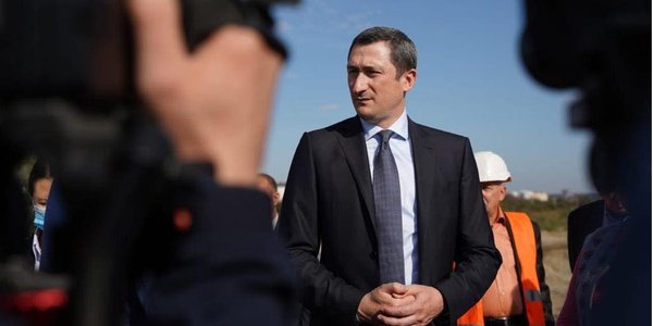 President’s Friends Shefir and Mindich Ready to “Chip In” for Chernyshov’s Bail