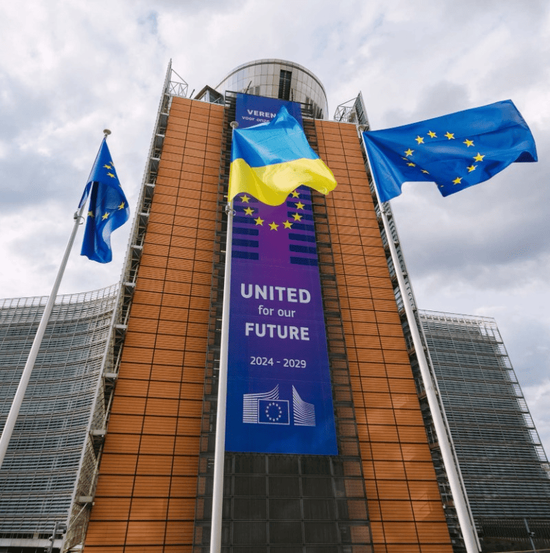 European Commission to Unveil Official Plan Today on Transferring Frozen Russian Assets to Ukraine