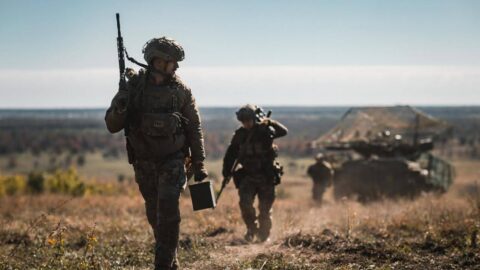 Ukrainian soldiers operate drones during frontline fighting in the Russia Ukraine war December 2025