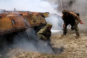 Ukrainian frontline 03 December 2025 — mortar fire and winter landscape during war update