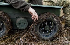 Ukrainian frontline 7 December 2025 — mortar fire and winter landscape during war update