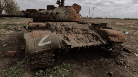 Russian armored vehicles assault near Kostiantynivka frontline