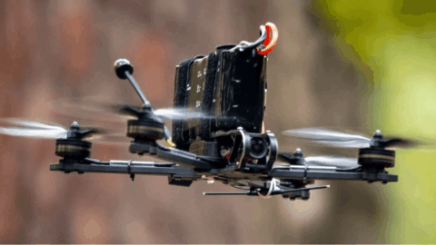 Students with FPV drones at a workshop, participating in the BRAVE1 FPV solutions contest where innovators compete for a ₴90,000 UAH prize fund.