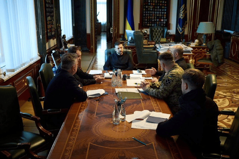 Zelenskyy Holds Meeting With Negotiating Team Ahead of New Round of Talks in UAE: “Ukraine Is Ready for Real Steps”