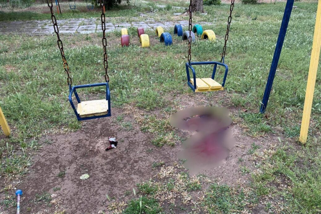Russian Strike Injures 3-Year-Old Girl in Kherson, Doctors Plan Transfer to Kyiv