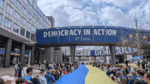 30-meter Ukrainian flag unfurled in front of European Parliament in Brussels
