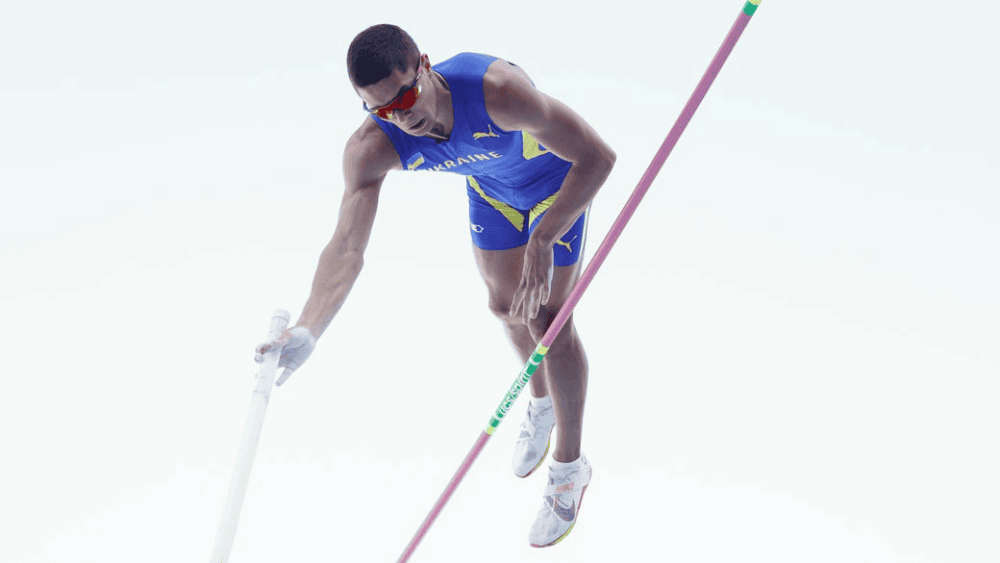 Ukrainian pole vaulter Oleksandr Onufriiev reaches the European final in Birmingham